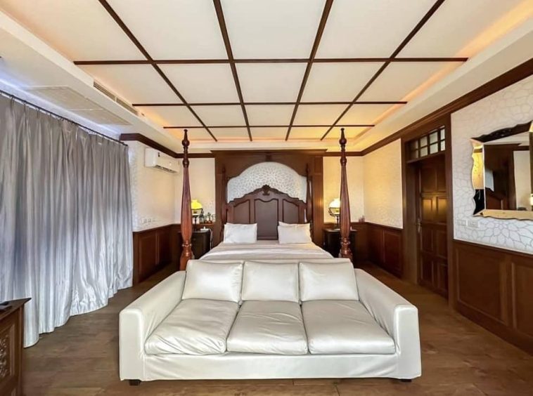 Siam Royal View East Pattaya/Khao Talo 5BR Pool Villa (S9374) – property for sale & rent in Pattaya