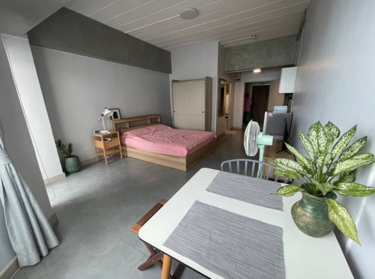 Jomtien Beach Road Soi 7 1BR Condo (S9152) – property for sale & rent in Pattaya