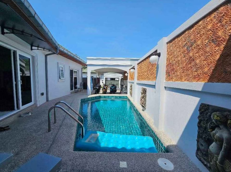 East Pattaya/Nern Plub Wan 2BR Pool Villa (S9025) – property for sale & rent in Pattaya
