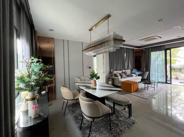 Patta Define East Pattaya/Tkhian Tia 4BR House (R9073) – property for sale & rent in Pattaya