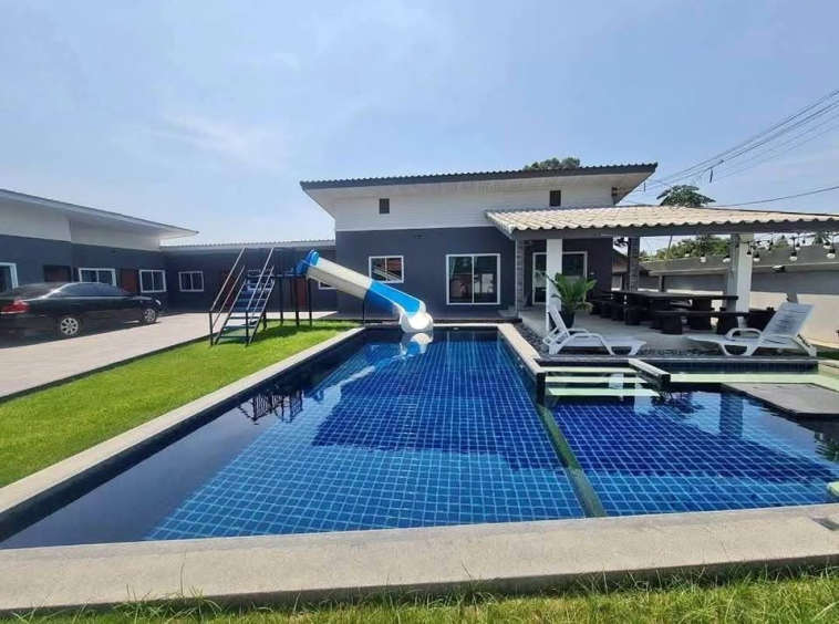 East Pattaya/Mabprachan 12BR Pool Villa (S9156) – property for sale & rent in Pattaya