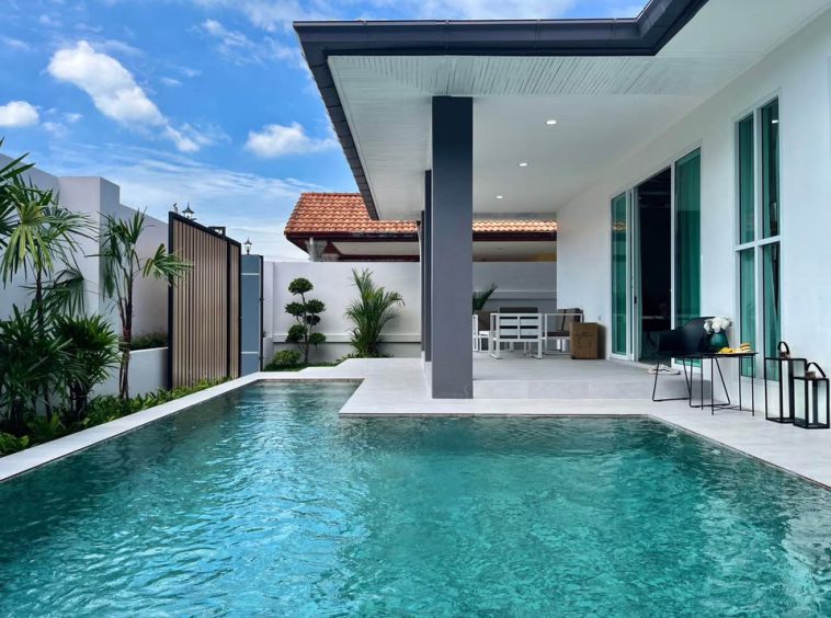 Jomtien 4BR Pool Villa (R9019) – property for sale & rent in Pattaya