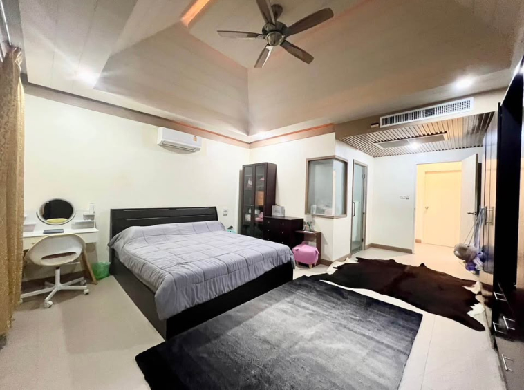 East Pattaya 3BR House (S9123) – property for sale & rent in Pattaya