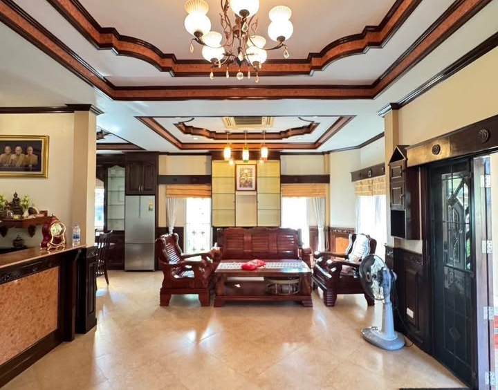PMC Home 2 East Pattaya/Near Nongprue Market 4BR House (S9040) – property for sale & rent in Pattaya