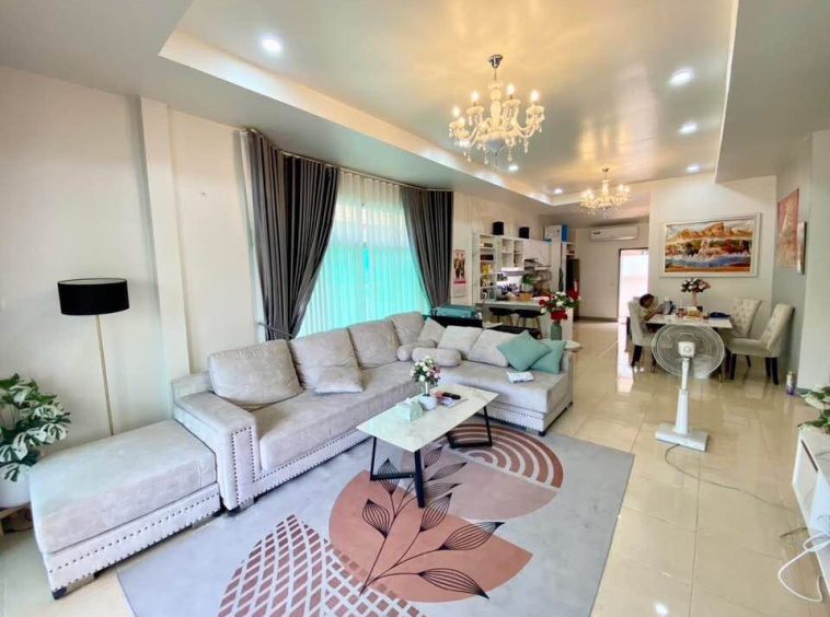 Classic Home Village East Pattaya/Khao Noi 2BR House (S9282) – property for sale & rent in Pattaya