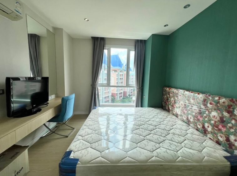 Thappraya Road 2BR Condo (S9162) – property for sale & rent in Pattaya