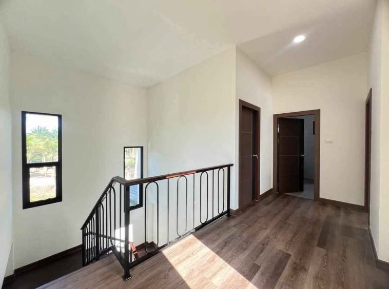 East Pattaya/Toongklom Talman 4BR House (S9307) – property for sale & rent in Pattaya