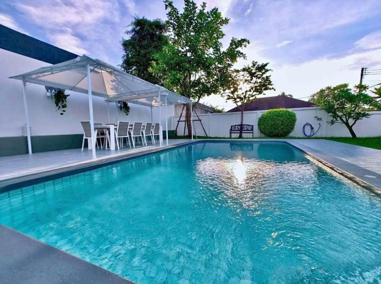 East Pattaya/Pattanakarn Road 3BR Pool Villa (S9161) – property for sale & rent in Pattaya