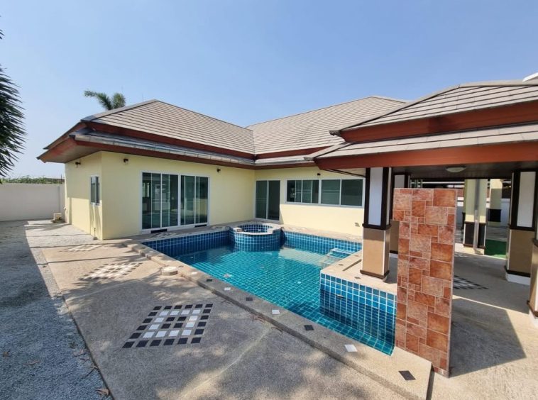 Piam Mongkol Village Huay Yai 3BR Pool Villa (S9503) – property for sale & rent in Pattaya