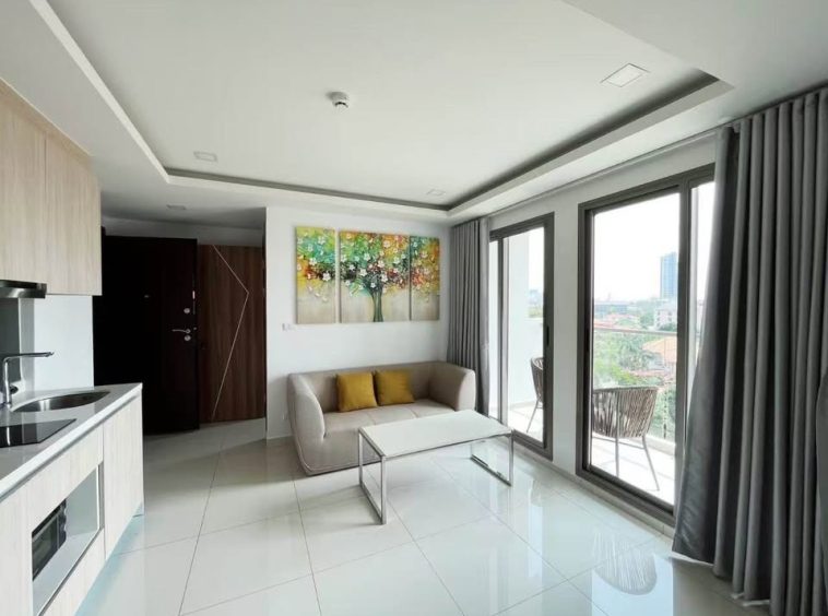 Arcadia Beach Resort South Pattaya 1BR Condo (R9214) – property for sale & rent in Pattaya