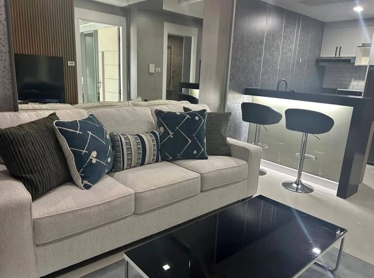 Apus Condominium Central Pattaya 1BR Condo (R9366) – property for sale & rent in Pattaya