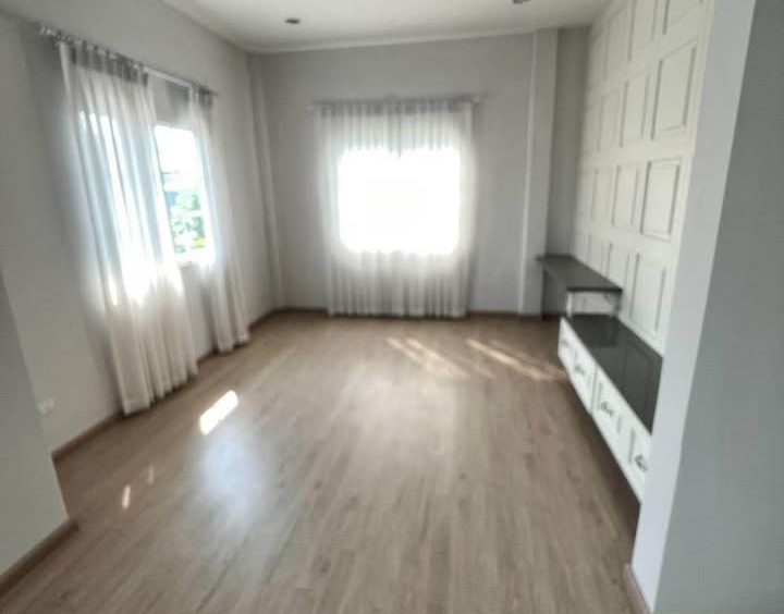 Winston Village East Pattaya/Nongkabok 3BR House (R9374) – property for sale & rent in Pattaya