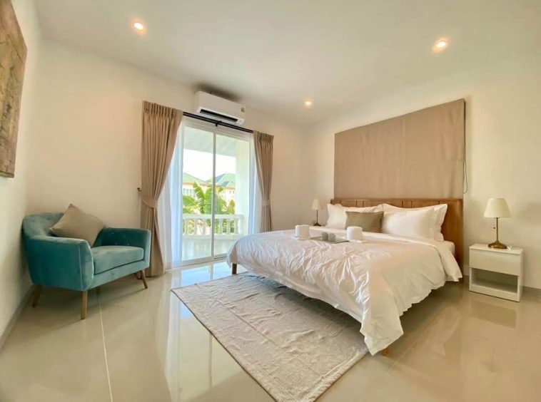 Imperial Village South Pattaya/Sukhumvit 5BR Pool Villa (R9154) – property for sale & rent in Pattaya