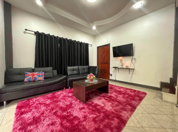 Central Pattaya 3BR House (R9339) – property for sale & rent in Pattaya