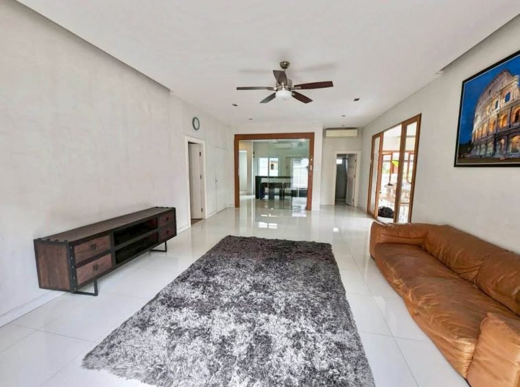 East Pattaya/Nern Plub Wan 2BR House (S9404) – property for sale & rent in Pattaya
