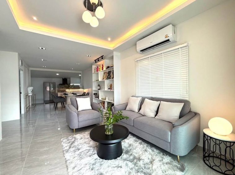 East Pattaya/Nern Plub Wan 2BR House (S9403) – property for sale & rent in Pattaya