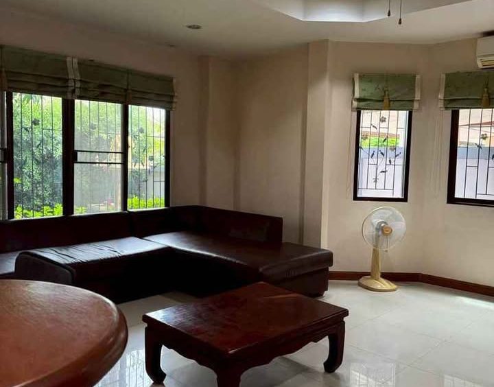 Royal Green Park East Pattaya/Khao Noi 4BR House (R9393) – property for sale & rent in Pattaya