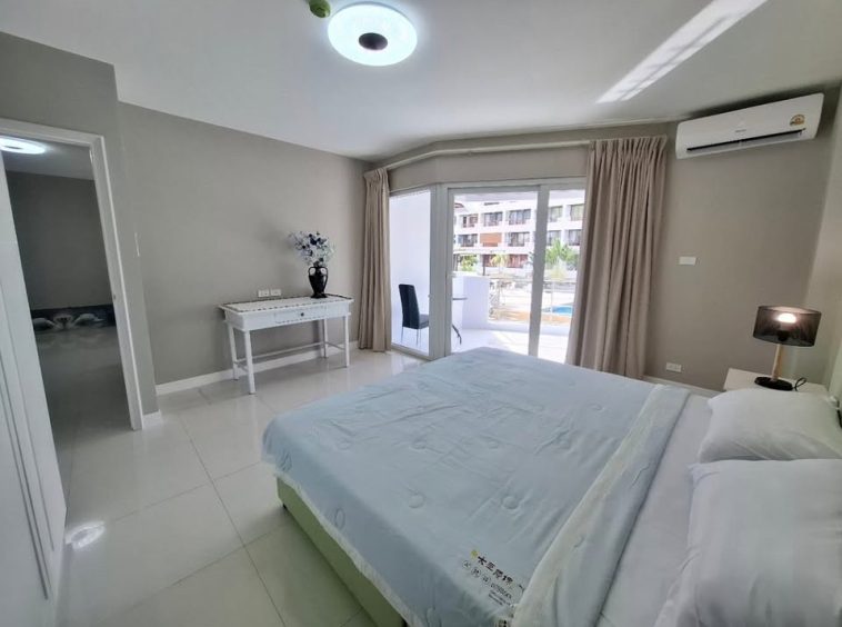 Jomtien Plaza Condotel Jomtien 2BR Condo (R9149) – property for sale & rent in Pattaya