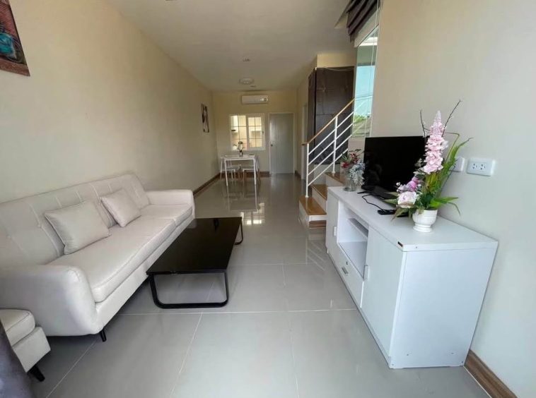 Golden Town East Pattaya/Khao Talo 4BR Townhouse (R9388) – property for sale & rent in Pattaya