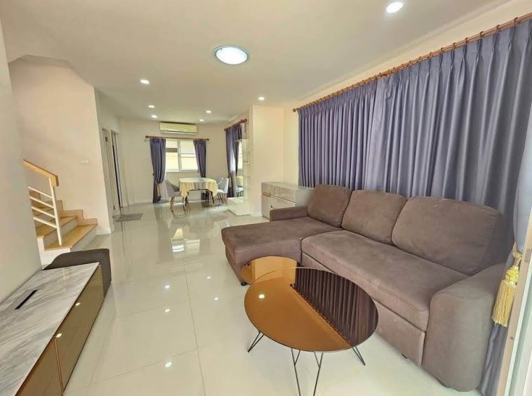 East Pattaya/Near MIS 3BR House (R9378) – property for sale & rent in Pattaya