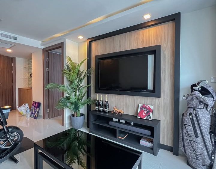 Grand Avenue Condo Central Pattaya 1BR Condo (R9249) – property for sale & rent in Pattaya