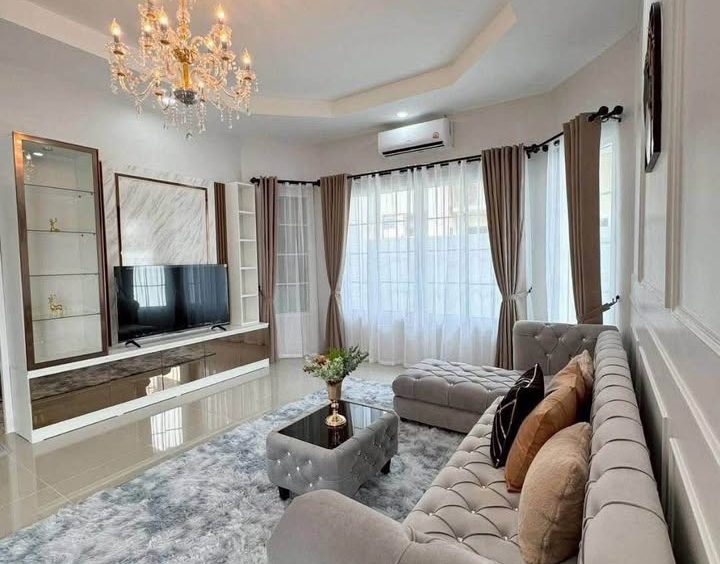 East Pattaya/Nern Plub Wan 3BR Pool Villa (R9320) – property for sale & rent in Pattaya
