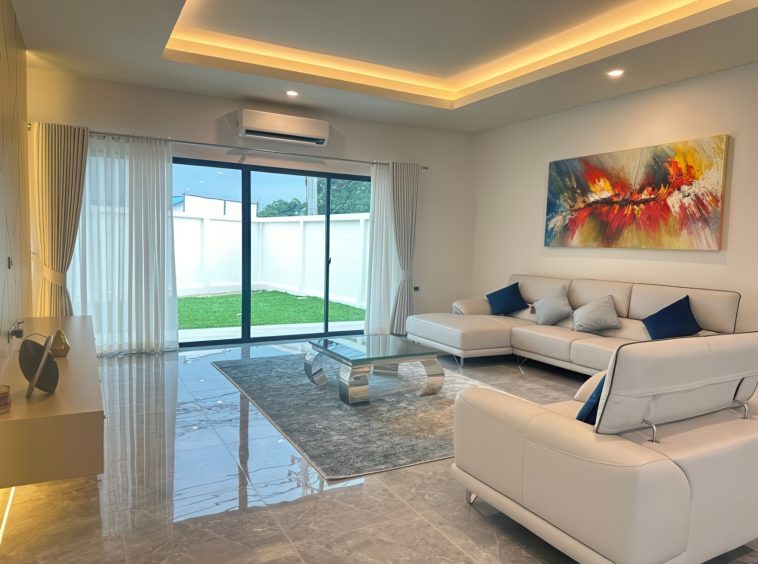 Huay Yai 4BR Pool Villa (S10484) – property for sale & rent in Pattaya